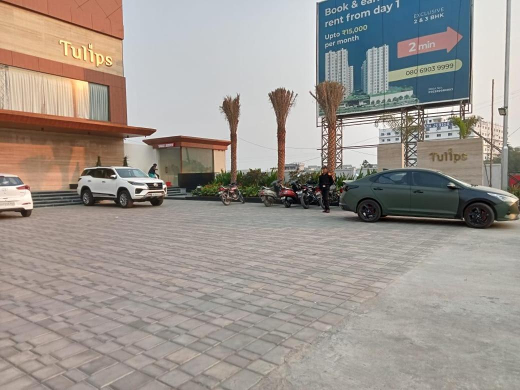 היידראבד Hotel Tulips Grand מראה חיצוני תמונה